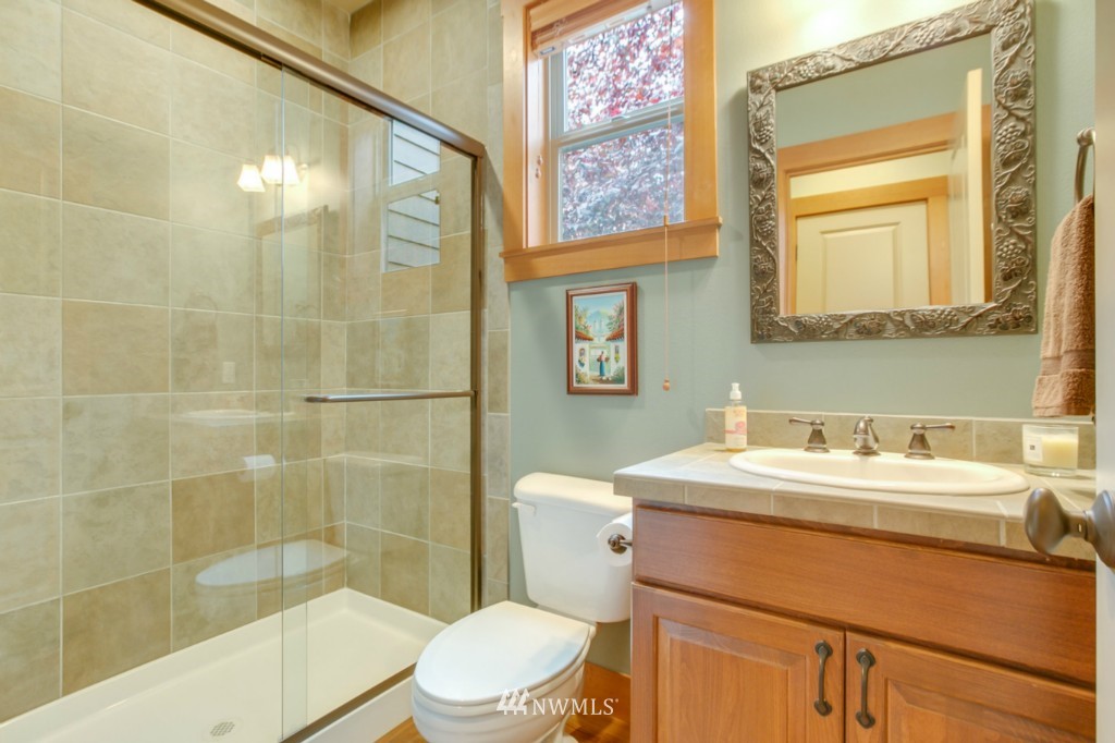 5301 Northeast 17th Place Renton, WA 98059 - Photo 21 of 25