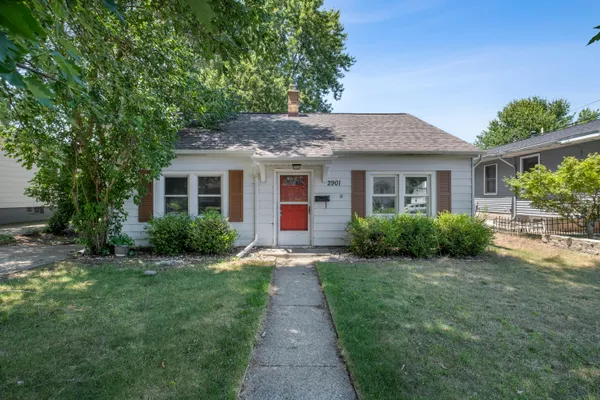 $199,900 | 2901 Union Avenue Southeast, Wyoming, MI 49548