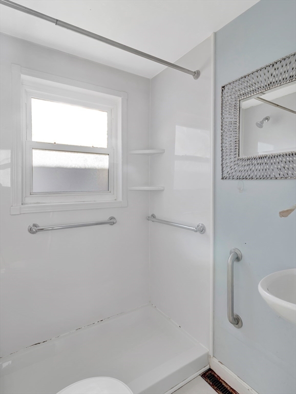 188 Kingsley Road Hull, MA 02045 - Photo 22 of 32