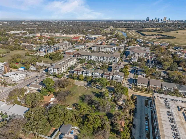 an aerial view of multiple house