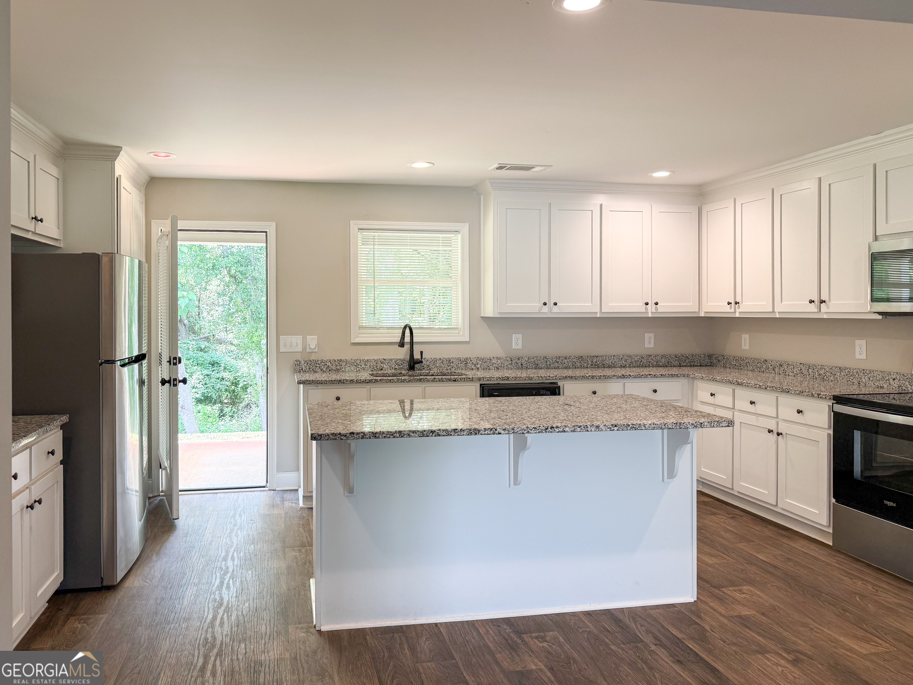 746 Scott Mill Road Hartwell, GA 30643 - Photo 8 of 31
