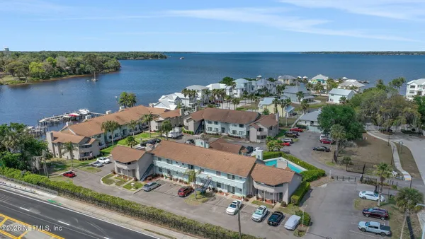 $239,900 | 118 Governor Street, Unit 208, Green Cove Springs, FL 32043