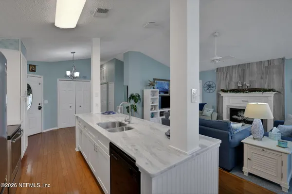 $239,900 | 118 Governor Street, Unit 208, Green Cove Springs, FL 32043