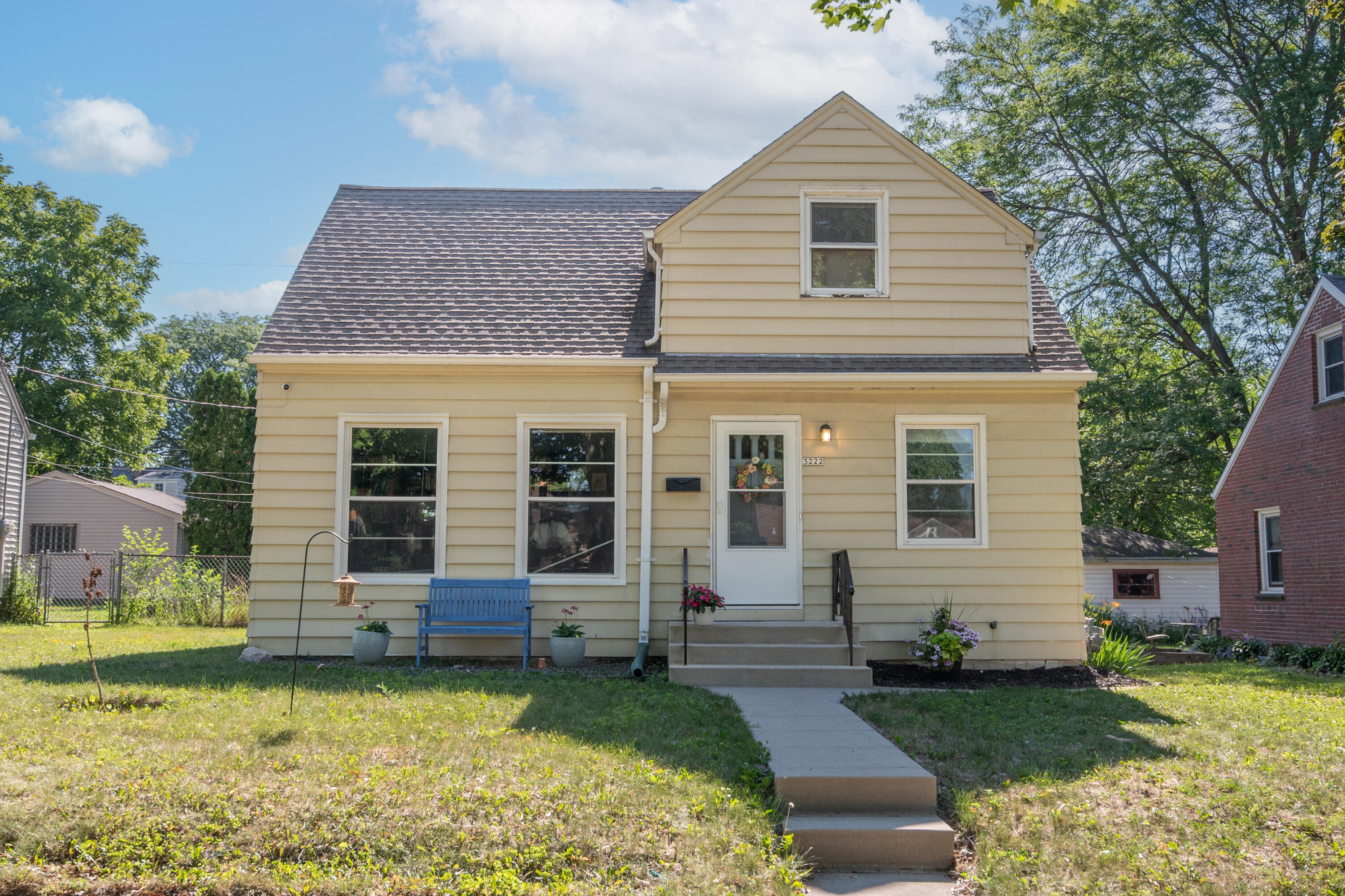 3222 North 82nd Street Milwaukee, WI 53222 - Photo 1 of 26 EUP_6110-Edit