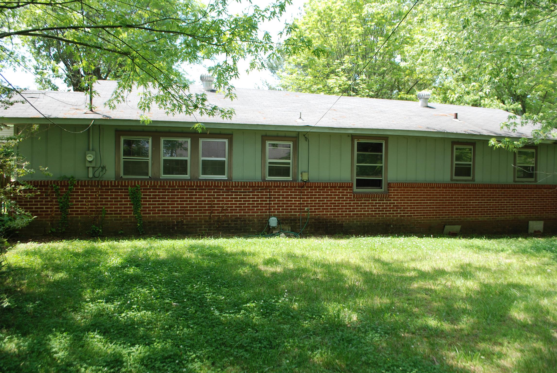 913 Madison Street Manchester, TN 37355 - Photo 14 of 16