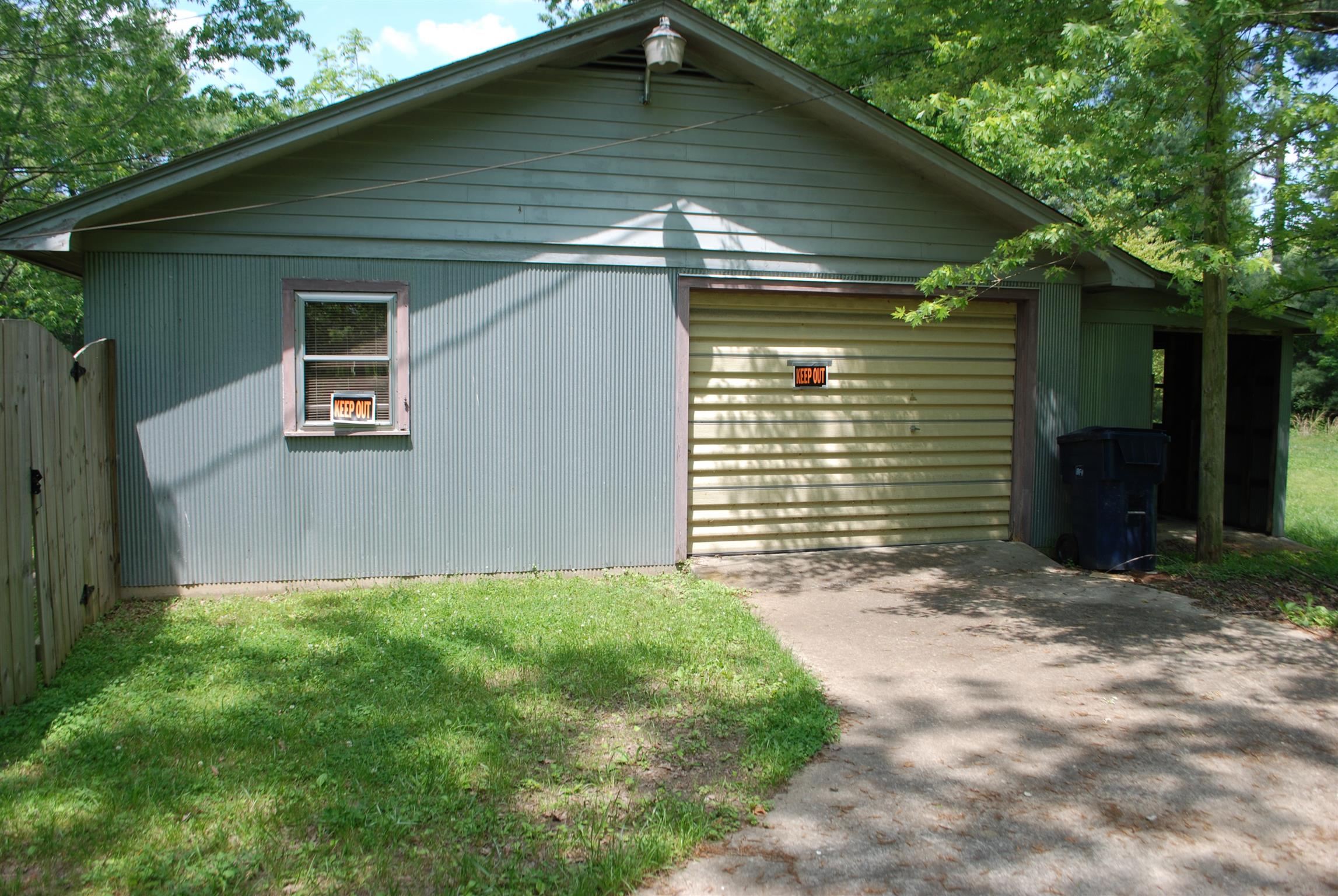 913 Madison Street Manchester, TN 37355 - Photo 15 of 16