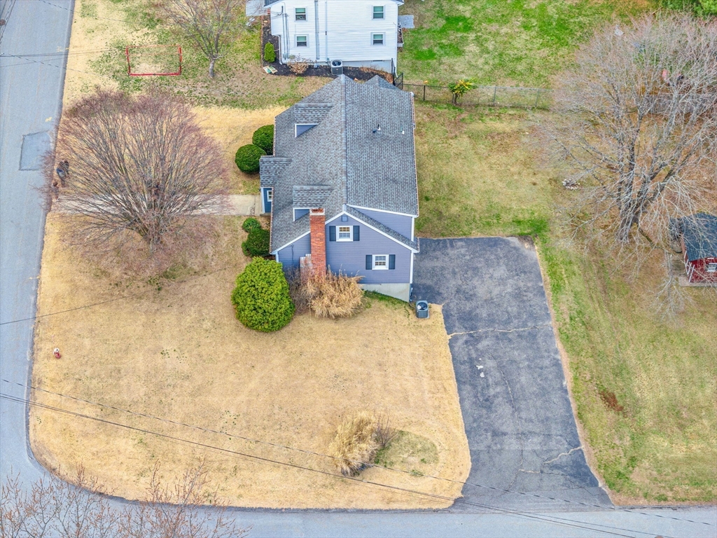 7 Eastview Road Hopkinton, MA 01748 - Photo 24 of 37 Gallery Image 24