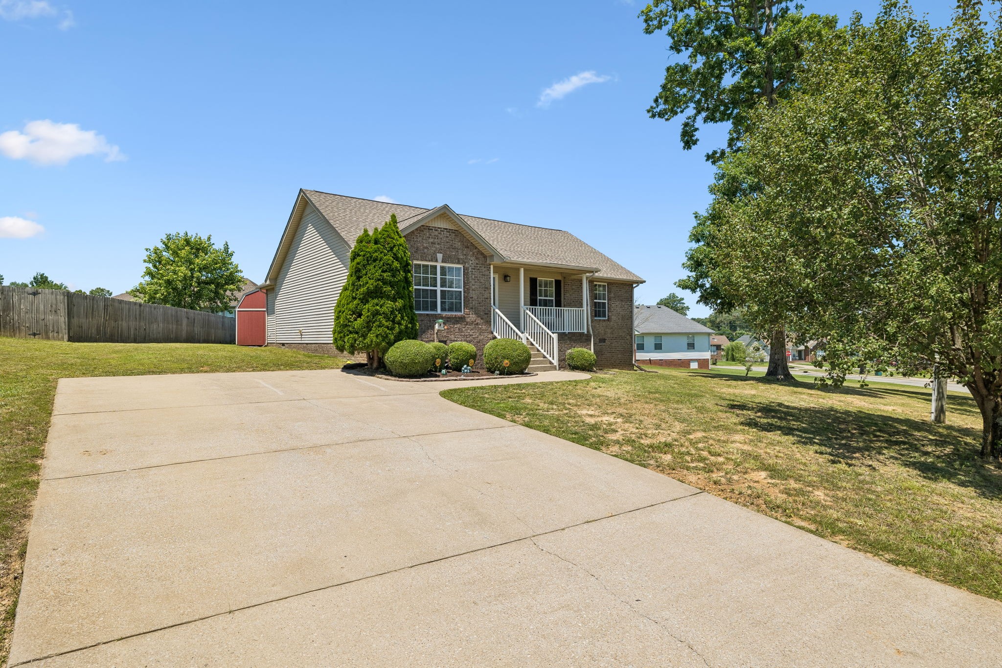 518 Polo Lane Springfield, TN 37172 - Photo 3 of 30