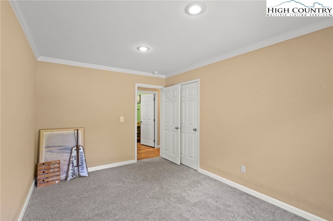 565 Valley Road Spruce Pine, NC 28777 - Photo 26 of 39 a view of an empty room