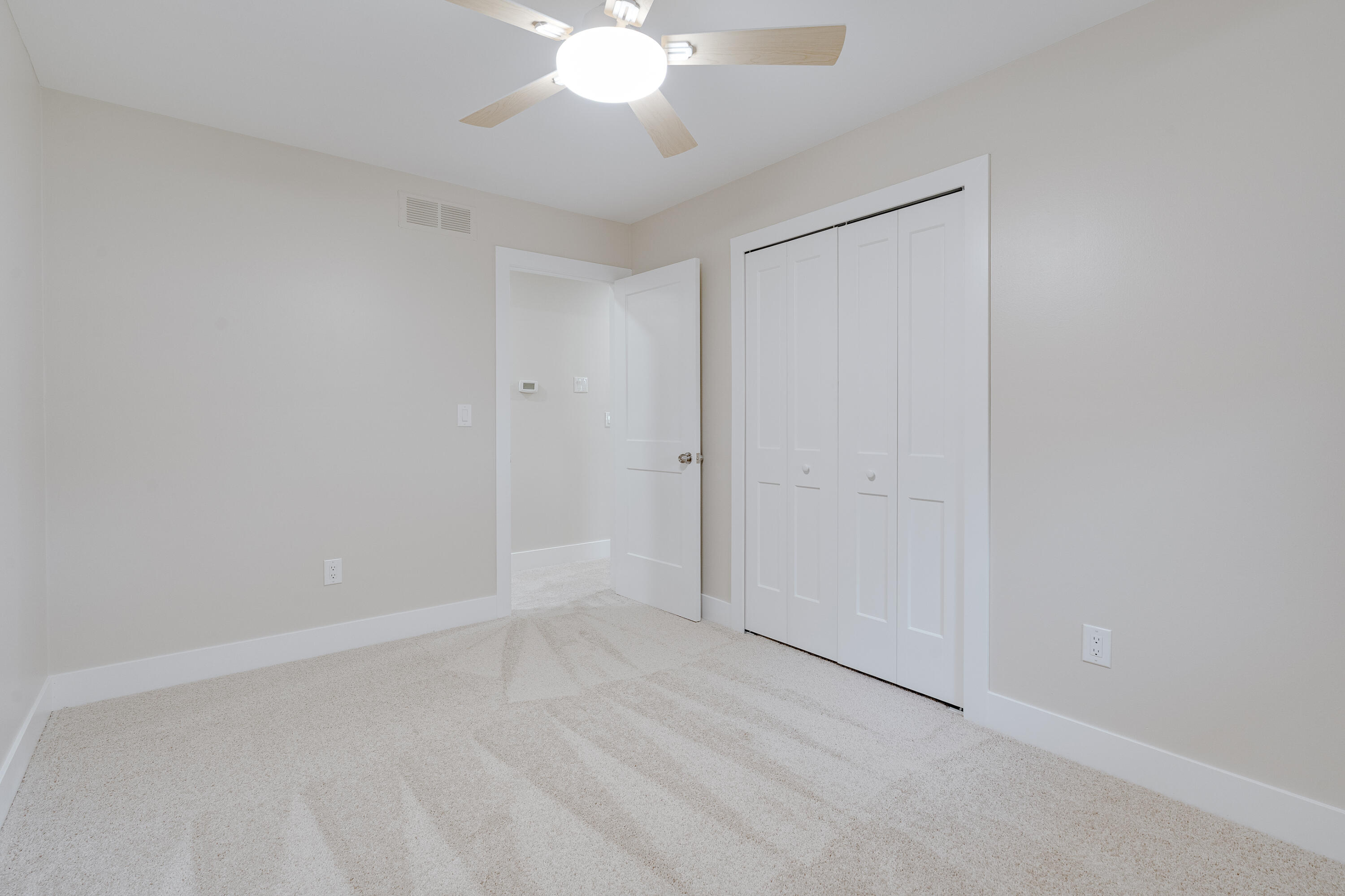 5806 Wedgewood Road Canton, MI 48187 - Photo 23 of 51 B-5806 Wedgewood, Canton-7