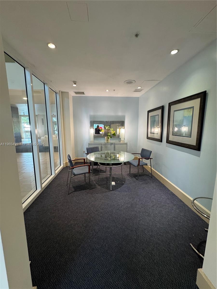 2001 Biscayne Boulevard, Unit 2621 Miami, FL 33137 - Photo 20 of 23