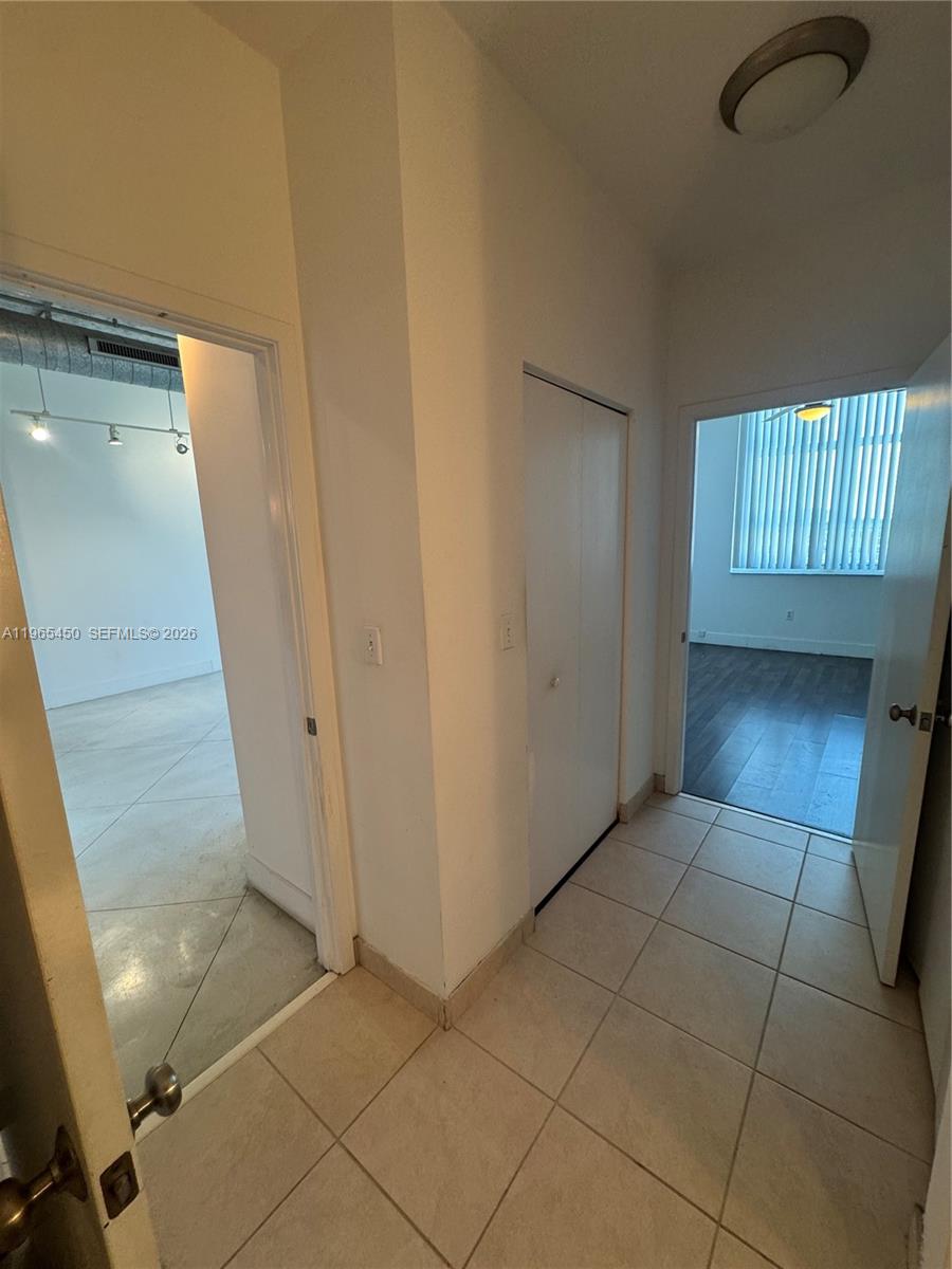 2001 Biscayne Boulevard, Unit 2621 Miami, FL 33137 - Photo 9 of 23