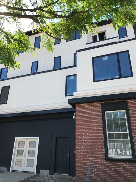 979 Main Street, Unit 3 Walpole, MA 02081 - Photo 1 of 1