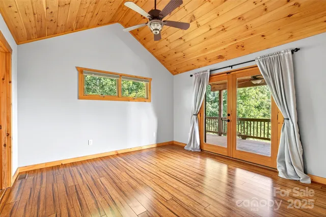 $575,000 | 26 Lakeview Trail, Nebo, NC 28761