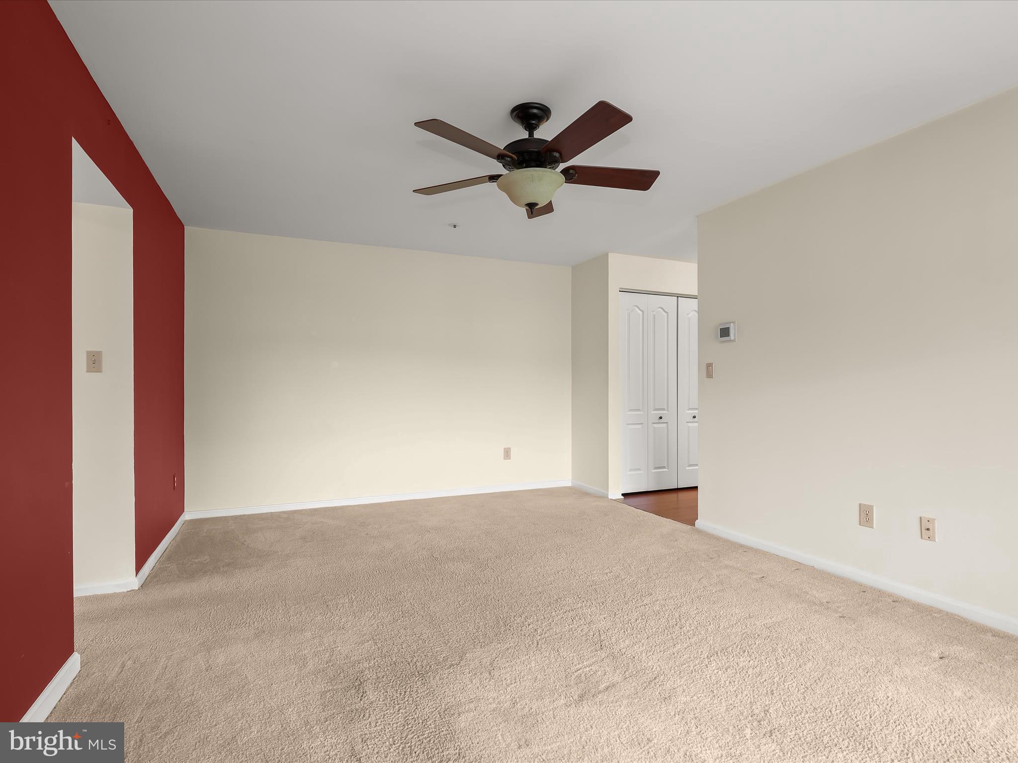 8555 Falls Run Road, Unit G Ellicott City, MD 21043 - Photo 5 of 26 Living Room