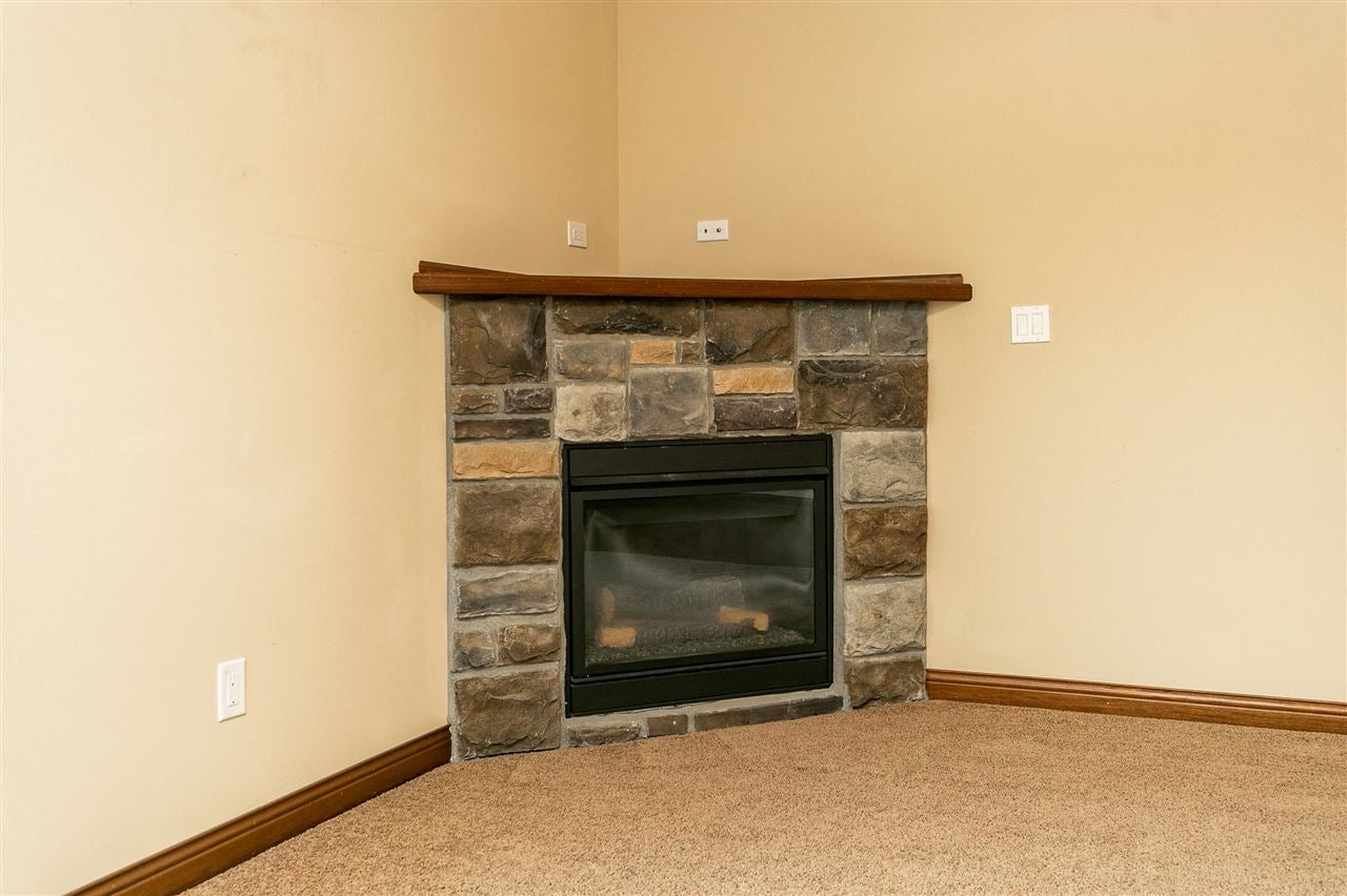 97 North Park Ridge Road North Liberty, IA 52317 - Photo 5 of 39 Gallery Image 5