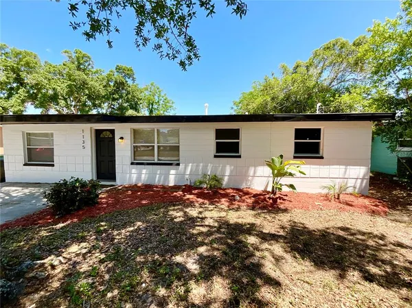 $2,295 | 1135 7th Street North, Safety Harbor, FL 34695