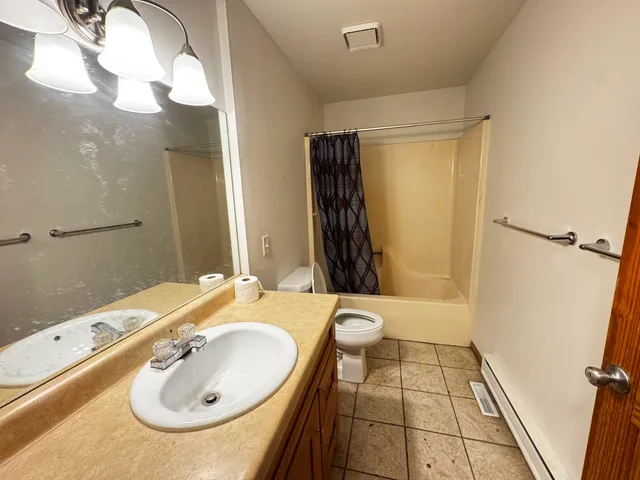 $450,000 | N2542 County Road O Road, Oxford, WI 53952