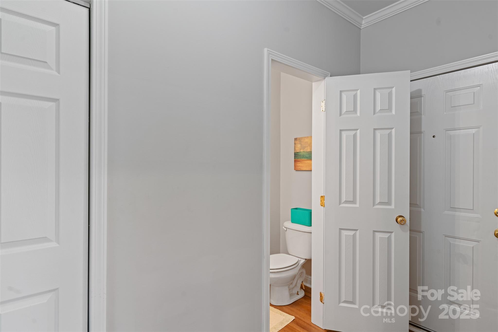 7019 Walnut Ridge Court Charlotte, NC 28273 - Photo 10 of 29 a bathroom with a toilet a sink and shower