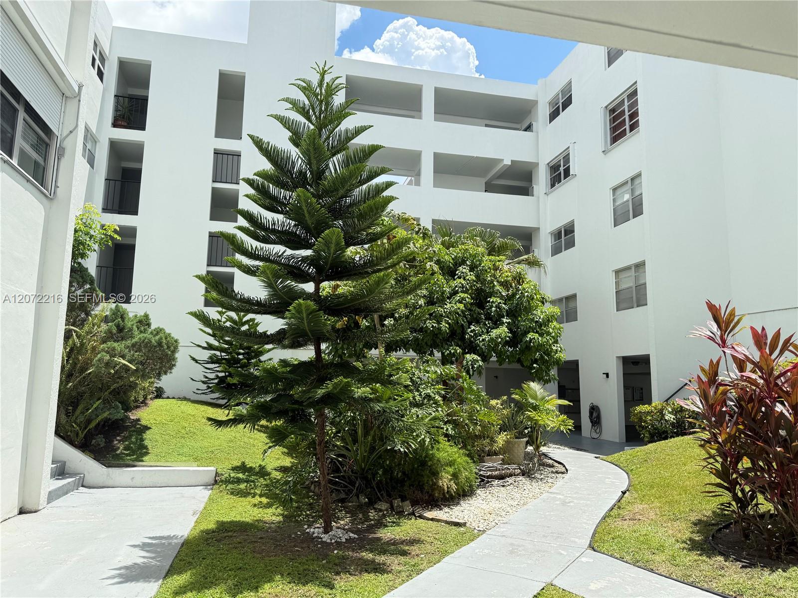 6903 Cypress Road, Unit C26 Plantation, FL 33317 - Photo 21 of 24 Gallery Image 21