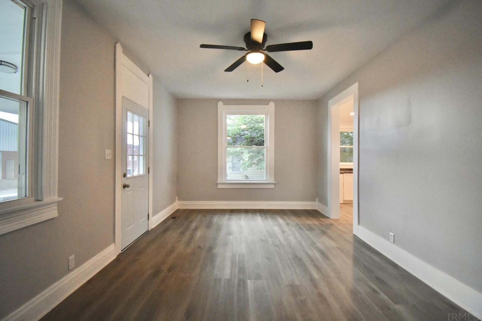 107 West Main Street Bloomfield, IN 47424 - Photo 8 of 17