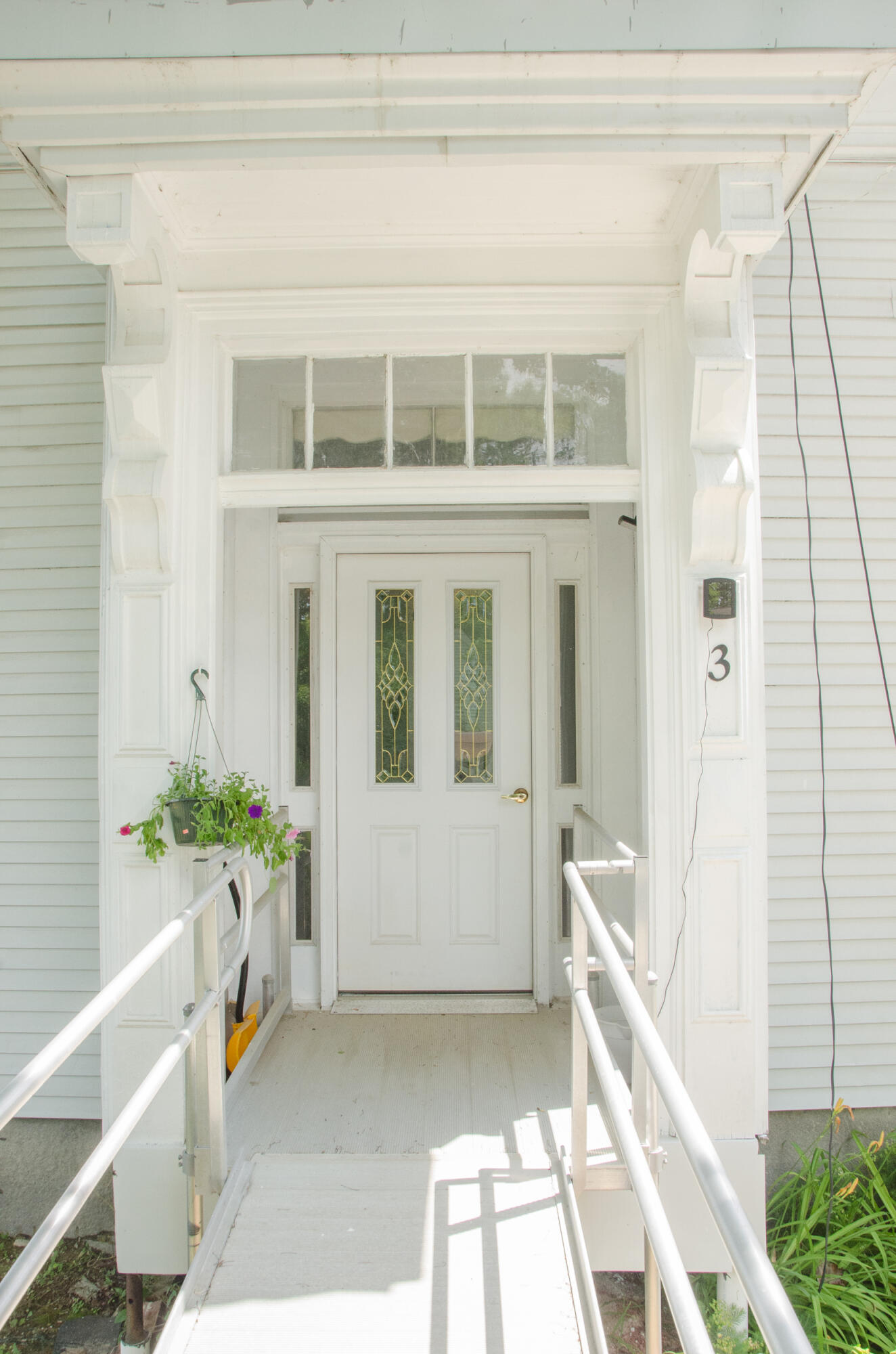 3 Alexander Reed Road Richmond, ME 04357 - Photo 4 of 60 0004-KRPhoto-2021-0103