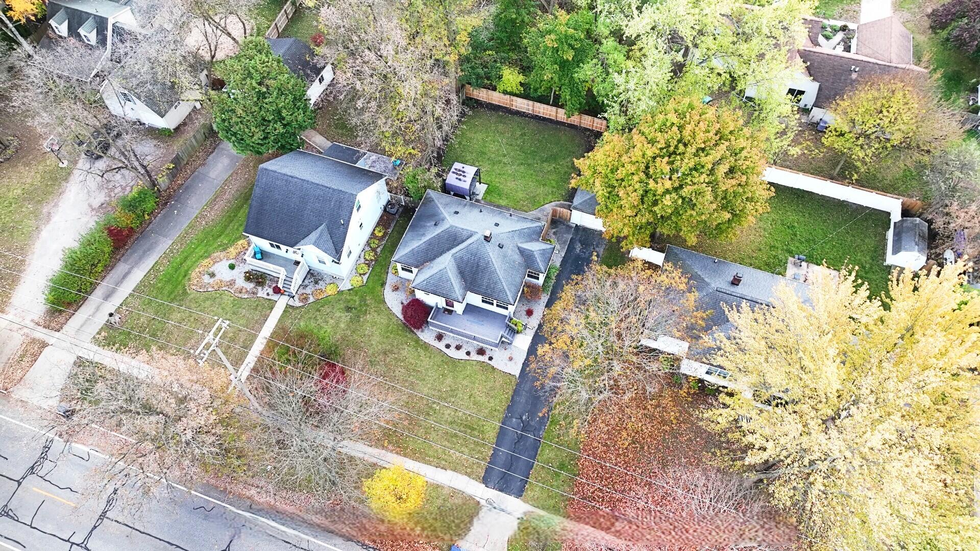 301 West Sugnet Road Midland, MI 48640 - Photo 28 of 28 Drone Overhead
