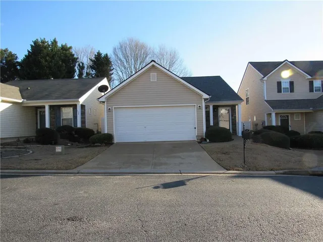 $1,400 | 35 Granite Court, Dallas, GA 30132