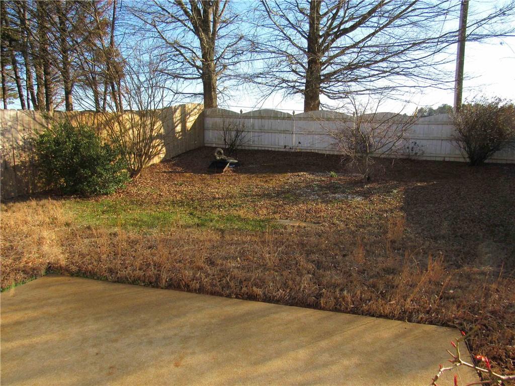 35 Granite Court Dallas, GA 30132 - Photo 2 of 14