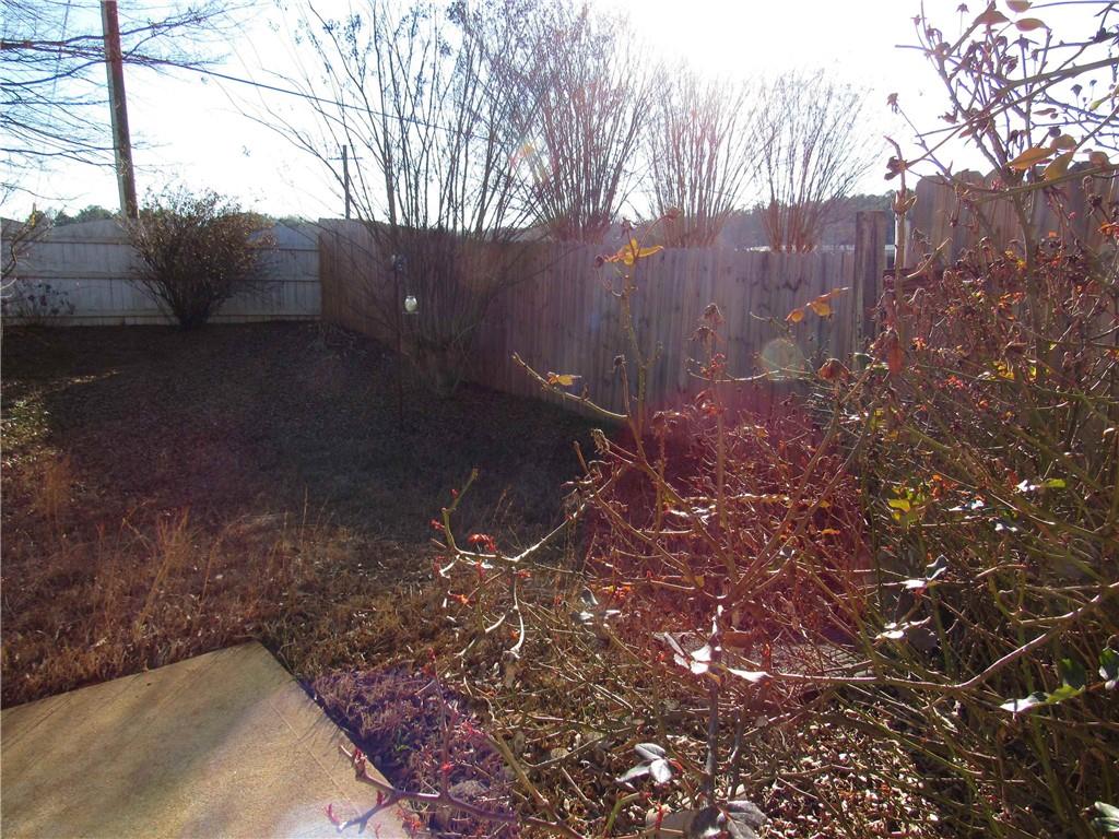 35 Granite Court Dallas, GA 30132 - Photo 3 of 14