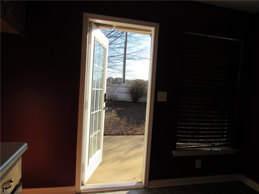 35 Granite Court Dallas, GA 30132 - Photo 4 of 14