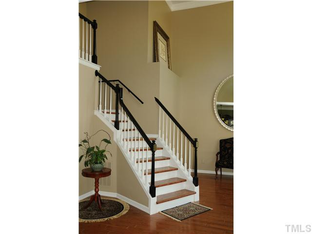 829 Bromley Way Raleigh, NC 27615 - Photo 2 of 10 Photo 2
