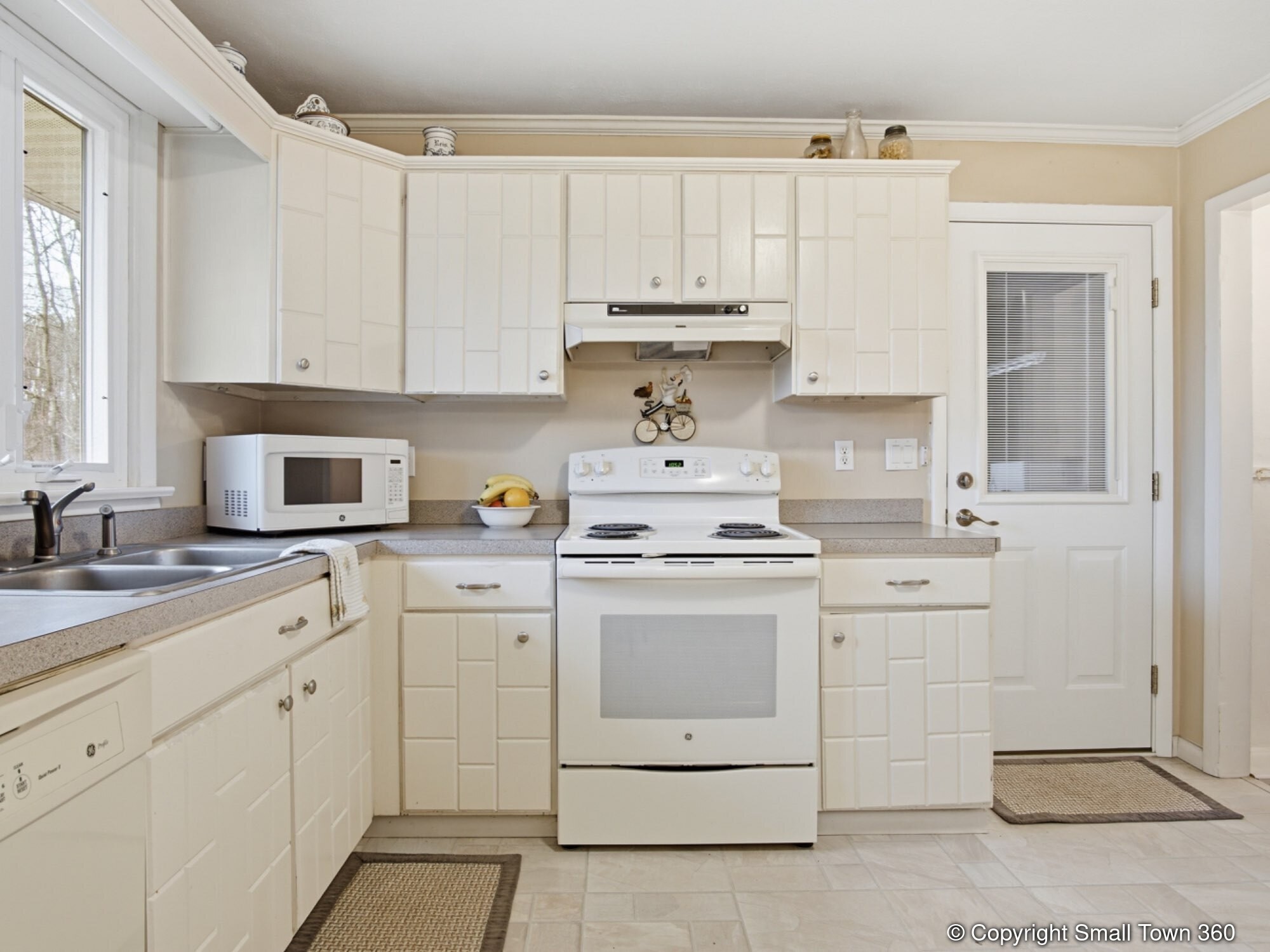 1238 Summit Road Apalachin, NY 13732 - Photo 10 of 40