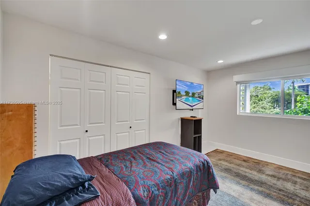 $3,800 | 877 Northeast 195th Street, Unit 222, Miami, FL 33179