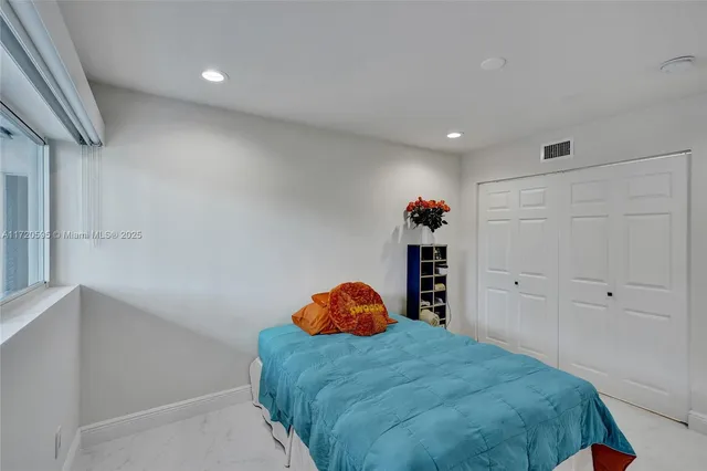 $3,800 | 877 Northeast 195th Street, Unit 222, Miami, FL 33179