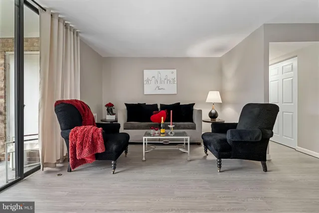 $239,900 | 790 Quince Orchard Boulevard, Unit 202, Gaithersburg, MD 20878