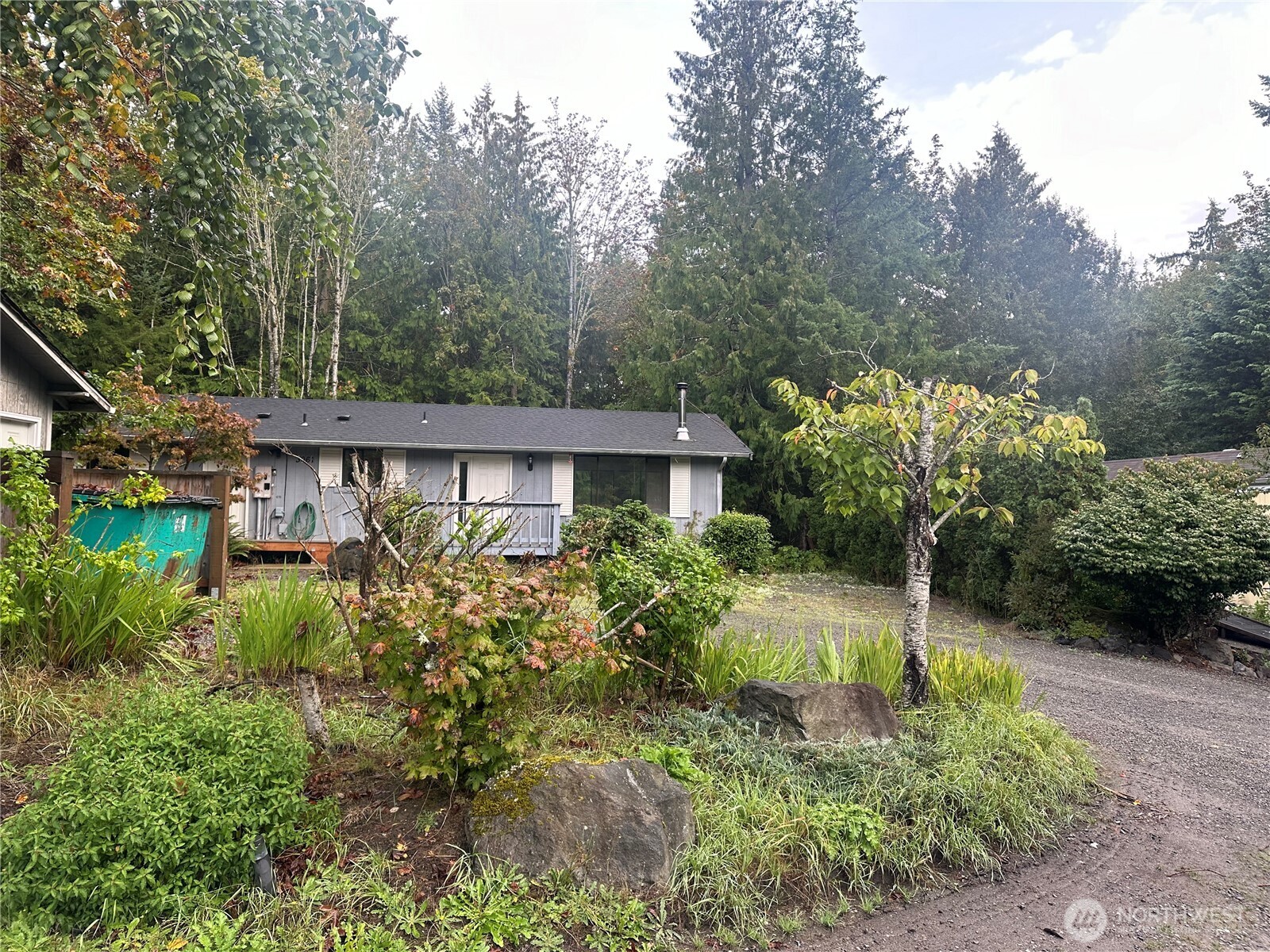 3065 Oak Bay Road Port Hadlock, WA 98339 - Photo 3 of 40