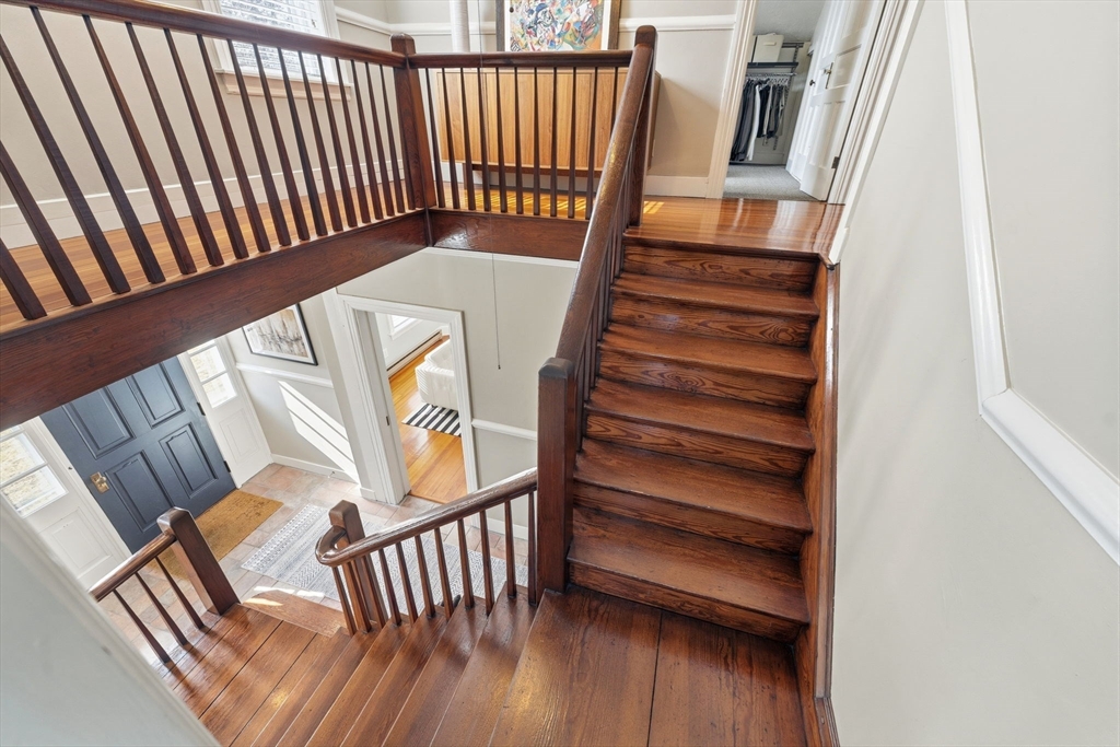 589 Smithfield Road North Providence, RI 02904 - Photo 22 of 41