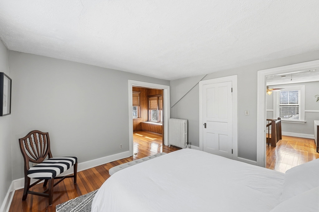 589 Smithfield Road North Providence, RI 02904 - Photo 24 of 41