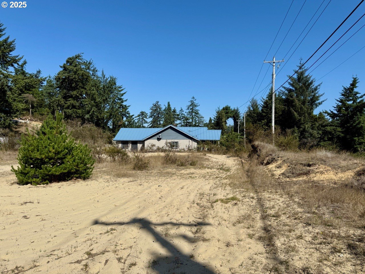 0 Hauser Road North Bend, OR 97459 - Photo 6 of 6 a view of a backyard of the house