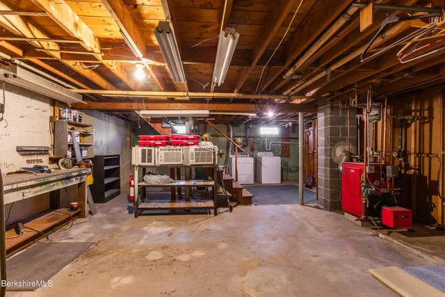 $299,500 | 18 Pleasantview Drive, Dalton, MA 01226