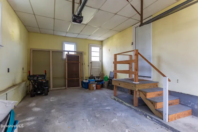 $299,500 | 18 Pleasantview Drive, Dalton, MA 01226