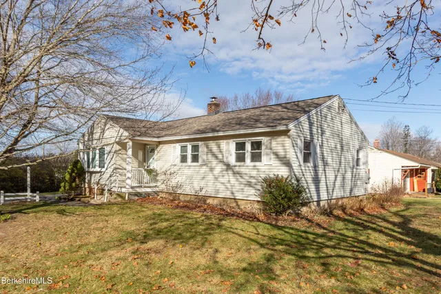 $299,500 | 18 Pleasantview Drive, Dalton, MA 01226