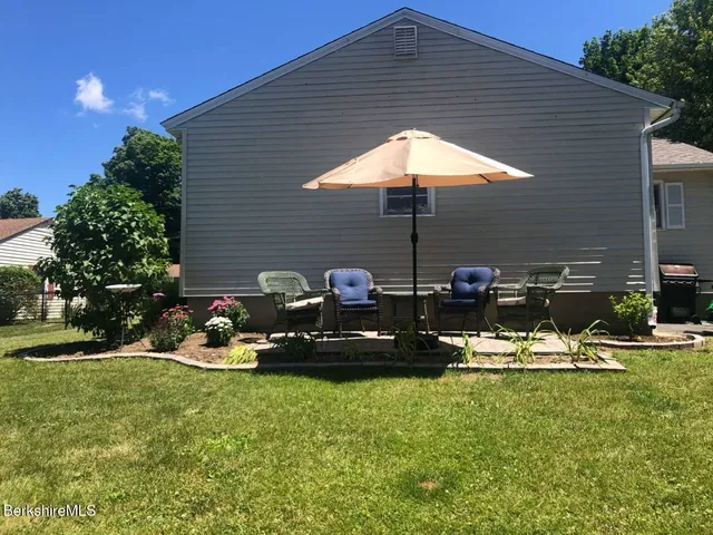 $299,500 | 18 Pleasantview Drive, Dalton, MA 01226