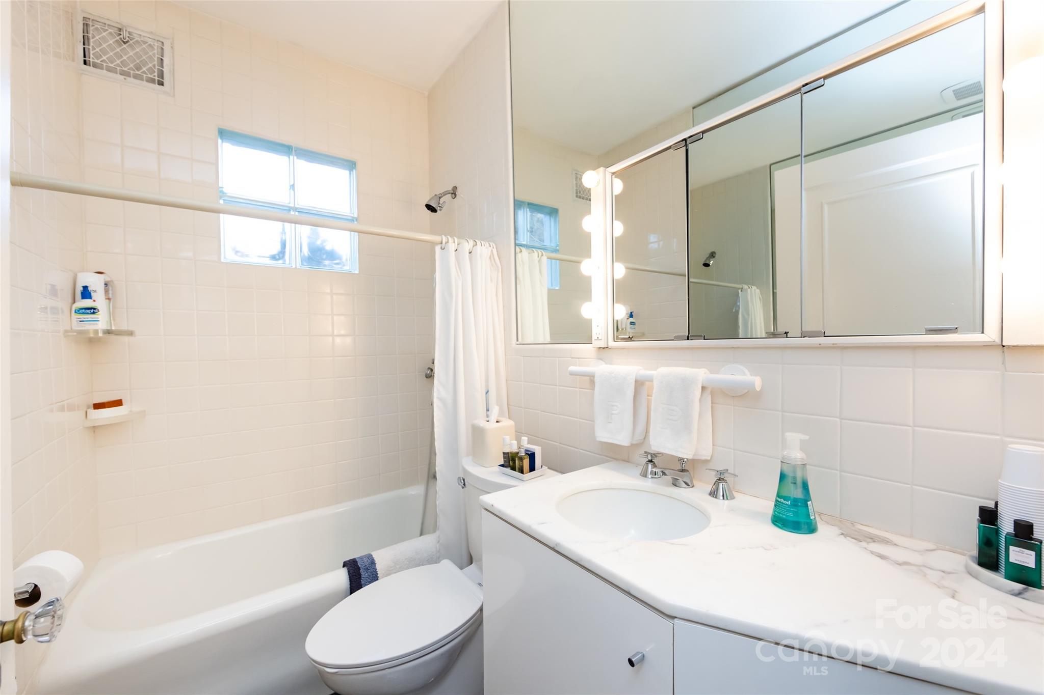 1501 Queens Road West Charlotte, NC 28207 - Photo 30 of 46 Gallery Image 30