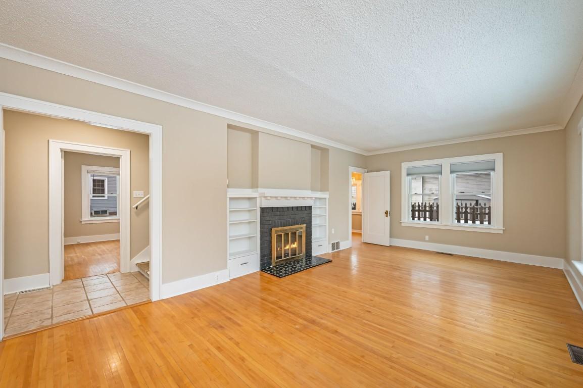 110 Summit Avenue Montevideo, MN 56265 - Photo 2 of 21