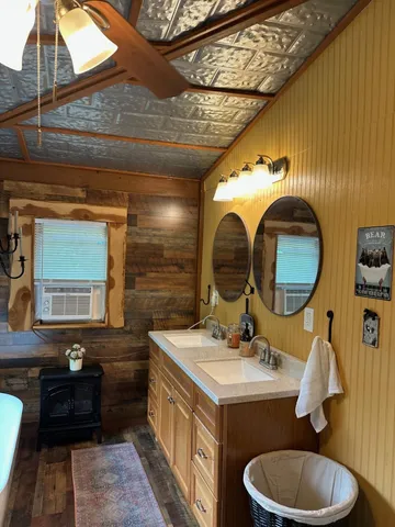 $445,000 | 1064 Cathcart Road, Dowelltown, TN 37059