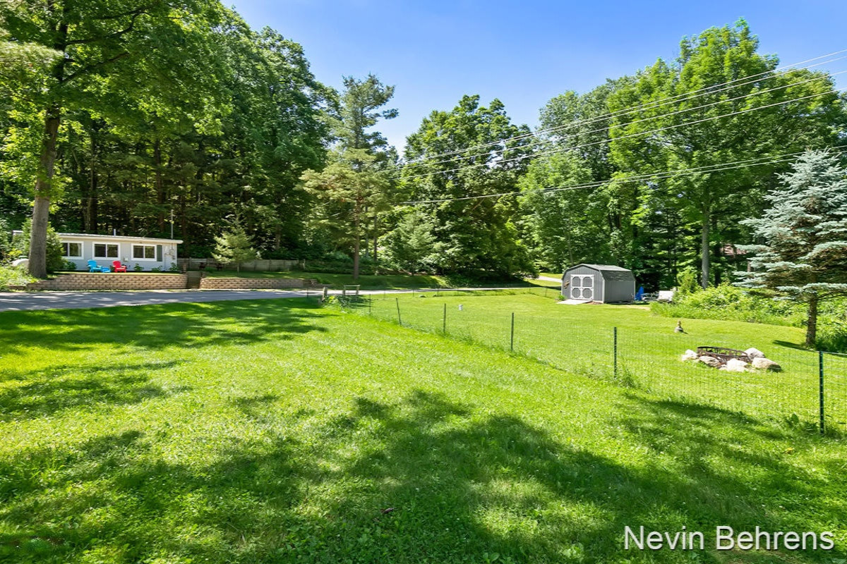 5396 Centerline Road Newaygo, MI 49337 - Photo 18 of 20 5396 Centerline Viewing House, etc from