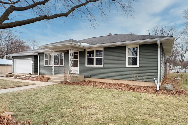 $225,000 | 6403 Wayne Street, Union, IL 60180