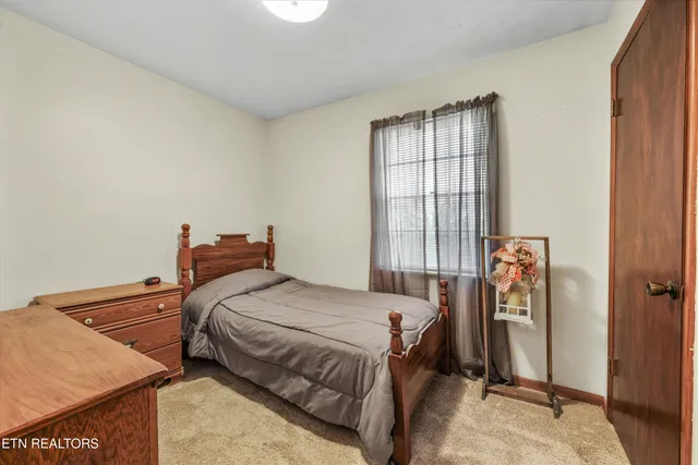 $315,000 | 2646 May Avenue, Maryville, TN 37804